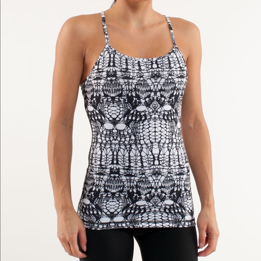 lulu lemon POWER Y tank